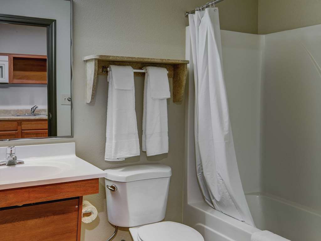 Woodspring Suites Midland Rom bilde