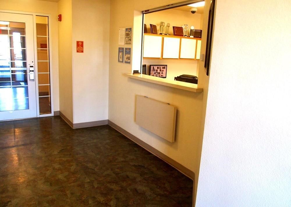 Woodspring Suites Midland Eksteriør bilde