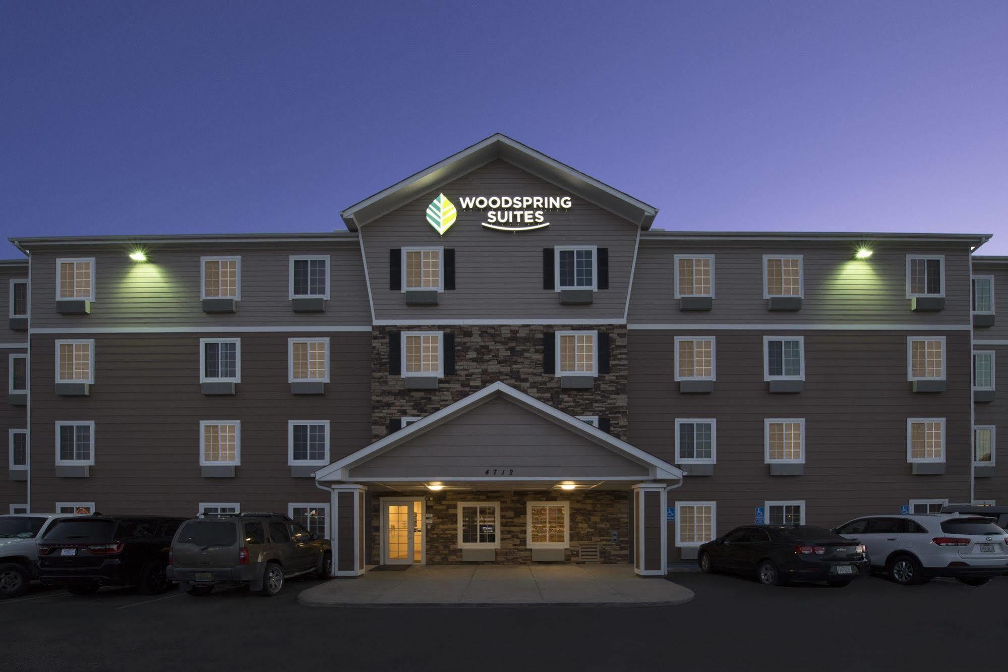 Woodspring Suites Midland Eksteriør bilde