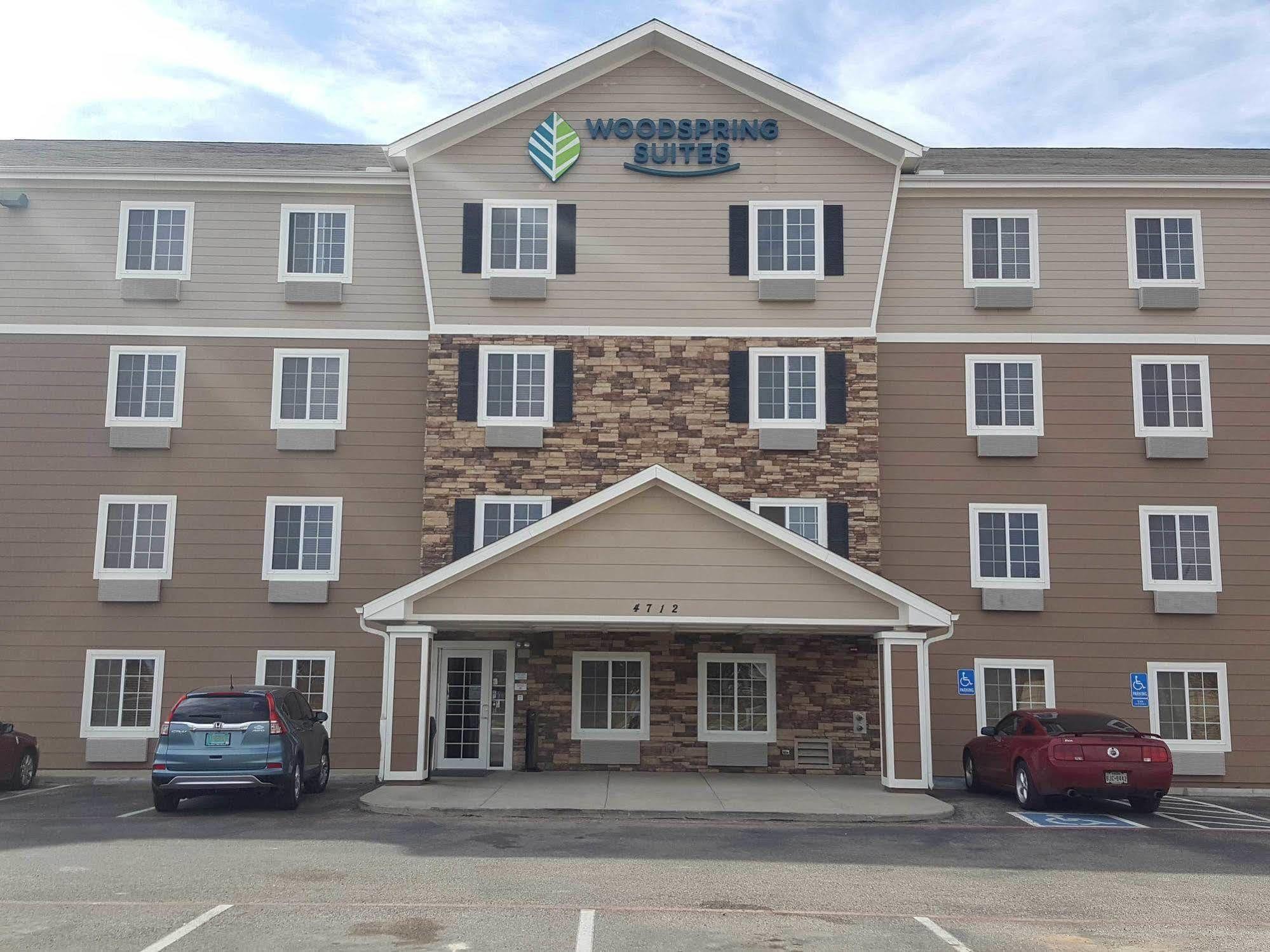 Woodspring Suites Midland Eksteriør bilde